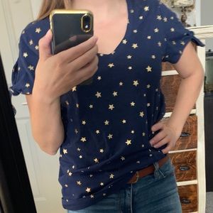 Izod M blue and gold star t shirt